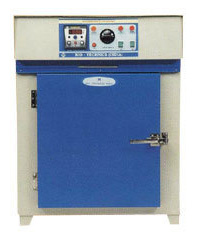 Memmert Type Bacterological Incubator